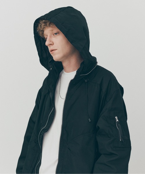 MAISON CLUB(メゾンクラブ)の「【MAISON CLUB】Tech Short Blouson / テックショートブルゾン SNF(ブルゾン・メンズ・ブラック/グリーン・M/L)」の7枚目の写真