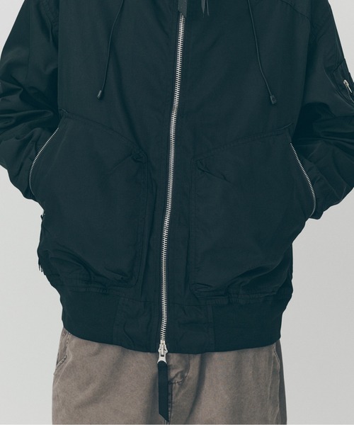 MAISON CLUB(メゾンクラブ)の「【MAISON CLUB】Tech Short Blouson / テックショートブルゾン SNF(ブルゾン・メンズ・ブラック/グリーン・M/L)」の13枚目の写真