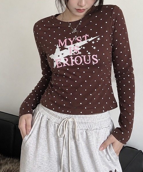 SPINNS(スピンズ)の「長袖カットソー/ドットロゴ/ガールズストリート(Tシャツ/カットソー・レディース・ネイビー/ミント/グレー/ブラウン・ONESIZE)」の3枚目の写真