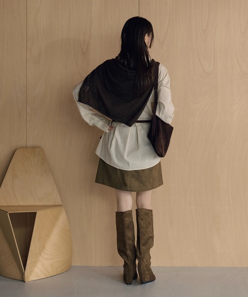 LAULEN（ローレン）の「back tuck stripe oversized shirt /バックタックストライプオーバーシャツ（シャツ/ブラウス・レディース・ベージュ/ホワイト・FREE）」の3枚目の写真