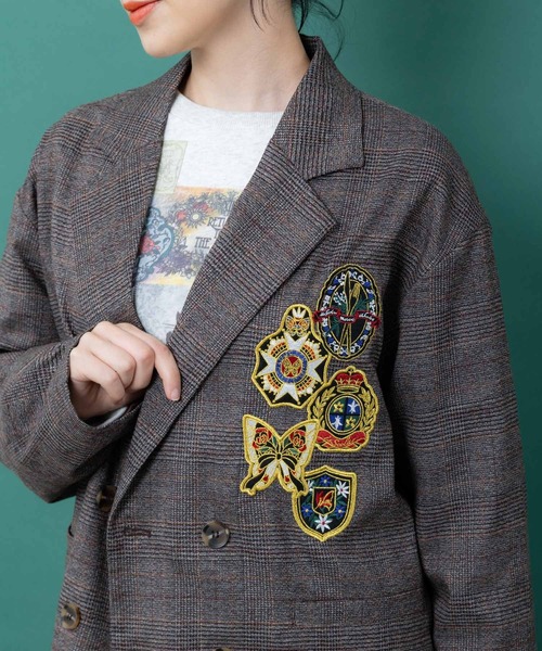 iS ScoLar（イズスカラー）の「563232：アップリケ刺繍 無地orチェック テーラードジャケット（テーラードジャケット・レディース・ブラック/ブラウン・M）」の13枚目の写真