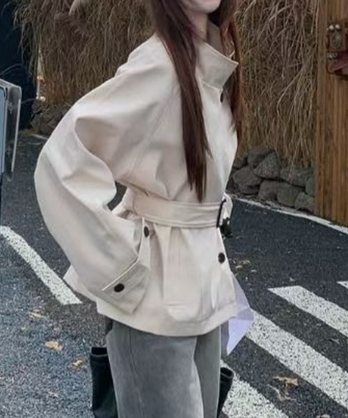 FLINEA(フリネア)の「ショート丈ルーズトレンチコート(トレンチコート・レディース・ベージュ・XL/L/M/S)」の5枚目の写真