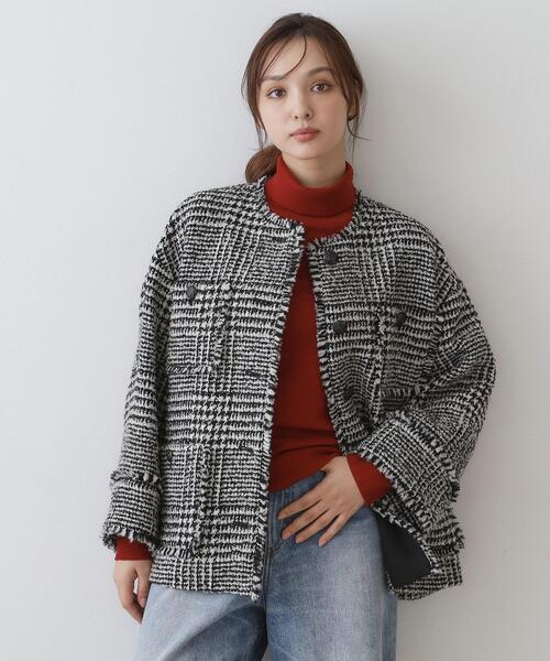 DRESSTERIOR(ドレステリア)の「グレンチェックツイードショートコート(ノーカラージャケット・レディース・ブラック系1/ブラウン系その他2・34/38/36)」の3枚目の写真