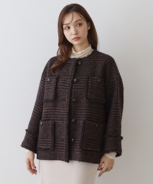 DRESSTERIOR(ドレステリア)の「グレンチェックツイードショートコート(ノーカラージャケット・レディース・ブラック系1/ブラウン系その他2・34/38/36)」の8枚目の写真