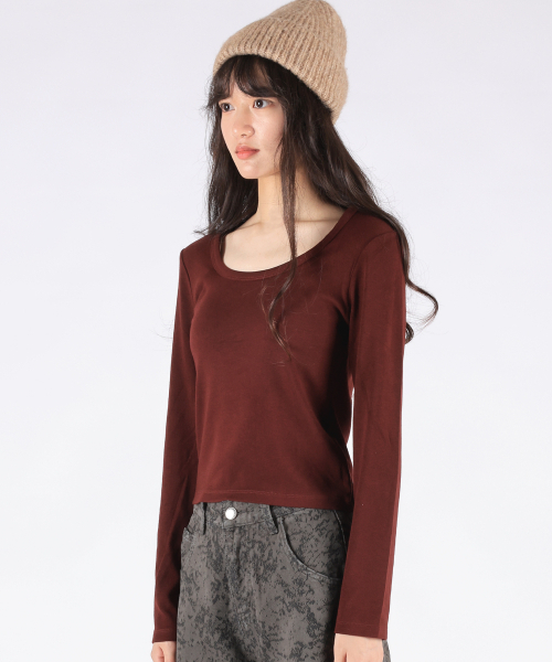REBRENNER(リブレンナー)の「ポイントショルダー スリムフィット ロングスリーブ アイボリー(Tシャツ/カットソー・レディース・その他・FREE)」の8枚目の写真