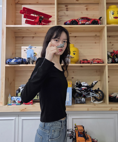 REBRENNER(リブレンナー)の「ポイントショルダー スリムフィット ロングスリーブ アイボリー(Tシャツ/カットソー・レディース・その他・FREE)」の15枚目の写真