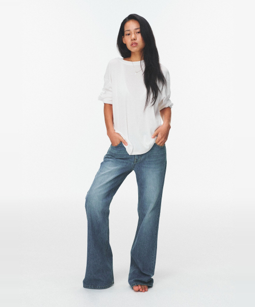 BLUEBRICK（ブルーブリック）の「[丈選択] Road flare デニム (ミドルブルー)（デニムパンツ・レディース・その他・S-Short/M-Short/L-Short/S-Long/M-Long/L-Long）」の3枚目の写真