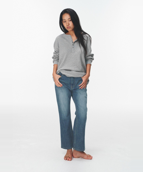 BLUEBRICK（ブルーブリック）の「[丈選択] Road flare デニム (ミドルブルー)（デニムパンツ・レディース・その他・S-Short/M-Short/L-Short/S-Long/M-Long/L-Long）」の12枚目の写真