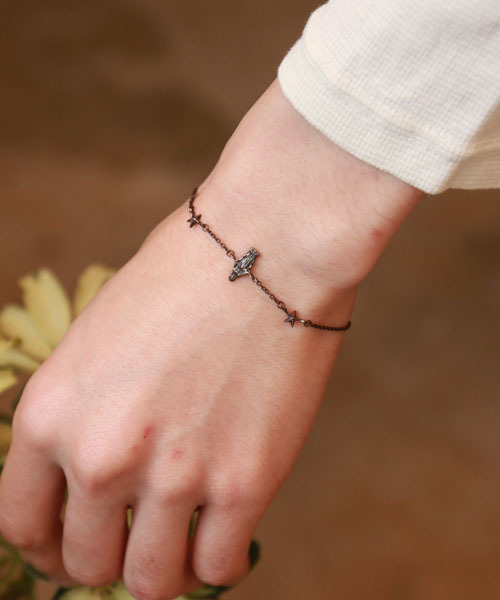 Petite Marier Narrow Black Chain Bracelet