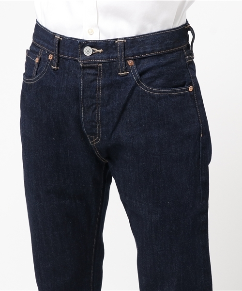 Levi's(リーバイス)の「【LEVI'S】501(R) ワンウォッシュ(デニムパンツ・メンズ・ワンウォッシュ・33inch/28inch/31inch/34inch/30inch/32inch/36inch/29inch)」の9枚目の写真