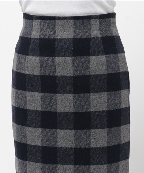 NATURAL BEAUTY BASIC（ナチュラルビューティーベーシック）の「ブロックチェックセットアップ スカート　【セットアップ対応商品】（スカート・レディース・ベージュ系その他/ダークネイビー・SMALL/LARGE/MEDIUM）」の6枚目の写真
