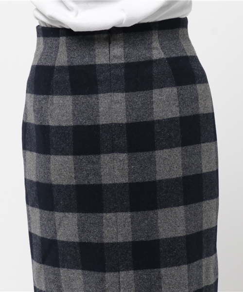 NATURAL BEAUTY BASIC（ナチュラルビューティーベーシック）の「ブロックチェックセットアップ スカート　【セットアップ対応商品】（スカート・レディース・ベージュ系その他/ダークネイビー・SMALL/LARGE/MEDIUM）」の7枚目の写真