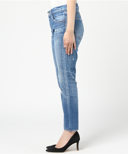 MOUSSY(マウジー)の「iSKO COMFORT Hanna Tapered(デニムパンツ・レディース・ブルー/ライトブルー・26inch/25inch/24inch/23inch/27inch)」の4枚目の写真