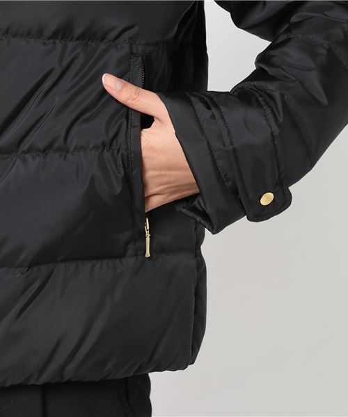 INTERPLANET（インタープラネット）の「ラクーンファー高密度タフタショートダウン（ダウンジャケット/コート・レディース・ブラック/ベージュ/モカ・FREE）」の13枚目の写真