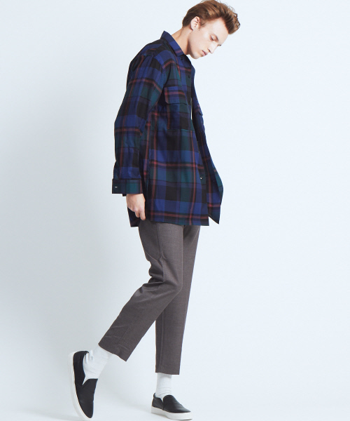 ABAHOUSE（アバハウス）の「TRプリーツイージーパンツ（その他パンツ・メンズ・ブラック/グレー/ブルー/オレンジ系その他5・44/46/48）」の6枚目の写真