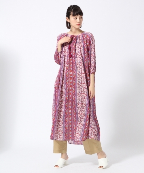 LOWRYS FARM(ローリーズファーム)の「アソートペザントワンピース 786725 (ワンピース・レディース・パープル/オレンジ/イエロー系その他/オレンジ系その他・MEDIUM/LARGE)」の1枚目の写真