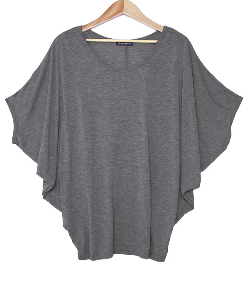 Social GIRL（ソーシャルガール）の「ワイドスリーブドルマンビックシルエットTシャツ（Tシャツ/カットソー・レディース・ブラック系その他/ホワイト/ベージュ/ライトグレー/ホワイト×ブラック/ブラック/ホワイト系その他/グレー系その他/レッド/マジェンタ/チャコールグレー/レッド系その他/ブラック×ホワイト/ネイビー/ホワイト系その他2/ホワイト系その他3/ブラック系その他2/ブラック系その他3/ブラウン/カーキ・M/S/L/LL/3L）」の11枚目の写真