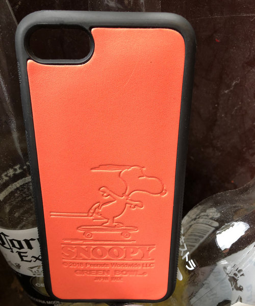 Snoopy I Phone Cover 7 8 Se Skate Board スヌーピーアイフォーン カバー スケート ボード スマホケース カバー Snoopy Old Betty S スヌーピーカケルオールドベティーズ のファッション通販 Zozotown