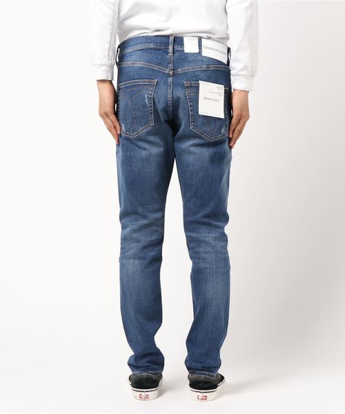 Calvin Klein Jeans（カルヴァンクラインジーンズ）の「テーパード デニムパンツ（デニムパンツ・メンズ・ブルー・32/34/33inch/30inch/31inch/29inch）」の6枚目の写真