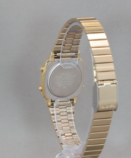 CASIO(カシオ)の「CASIO CLASSIC / LA670WGA-1JF(デジタル腕時計・レディース・ブラック×ゴールド・FREE)」の9枚目の写真