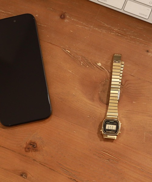 CASIO(カシオ)の「CASIO CLASSIC / LA670WGA-1JF(デジタル腕時計・レディース・ブラック×ゴールド・FREE)」の19枚目の写真