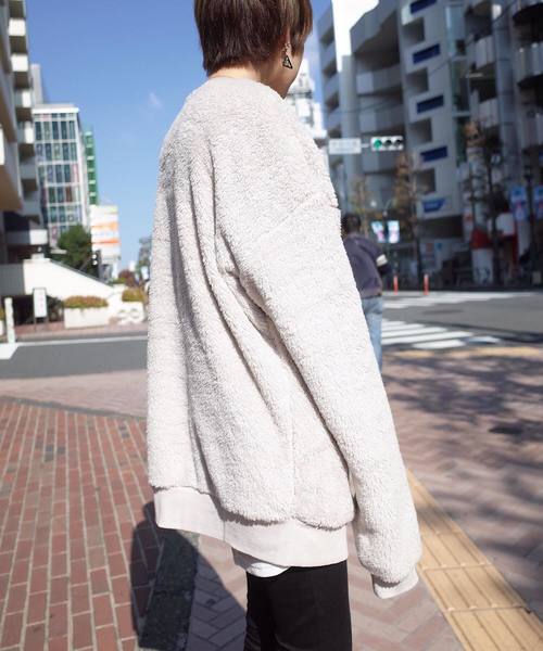 rovtski（ロフトスキー）の「rovtski【ビッグシルエット】ウォーマーボア&チェックフリースクルーネック/WARMER BOA 2018 CREW NECK（ニット/セーター・レディース・ブラック/ブラック×ホワイト/レッド系その他/ライトグレー/モカ・FREE）」の12枚目の写真