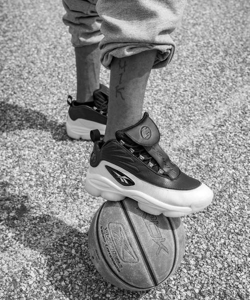 Reebok（リーボック）の「IVERSON LEGACY（スニーカー・メンズ・ブラック×ホワイト・25.5cm/26.5cm/27.5cm/28.5cm/29.5cm/30.0cm/26.0cm/27.0cm/28.0cm/29.0cm）」の6枚目の写真