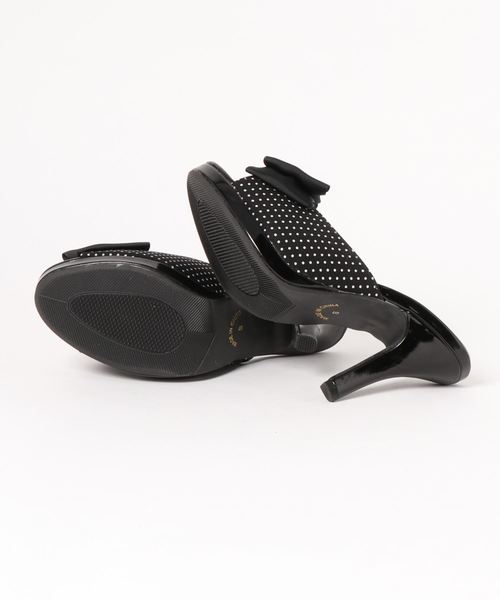 GeeRA（ジーラ）の「ストーム付リボンサンダル（サンダル・レディース・ベージュ/ブラック/ドット・SMALL/MEDIUM/X-LARGE/LARGE）」の4枚目の写真