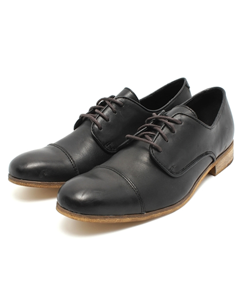 NANO universe(ナノユニバース)の「Enzo Giletti/ ストレートチップレザーシューズ(ドレスシューズ・メンズ・ブラック/ブラウン/ダークブラウン・42/41/40)」の2枚目の写真