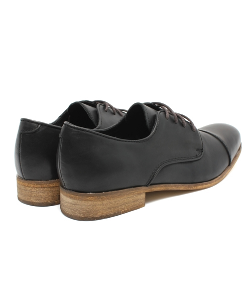 NANO universe(ナノユニバース)の「Enzo Giletti/ ストレートチップレザーシューズ(ドレスシューズ・メンズ・ブラック/ブラウン/ダークブラウン・42/41/40)」の5枚目の写真