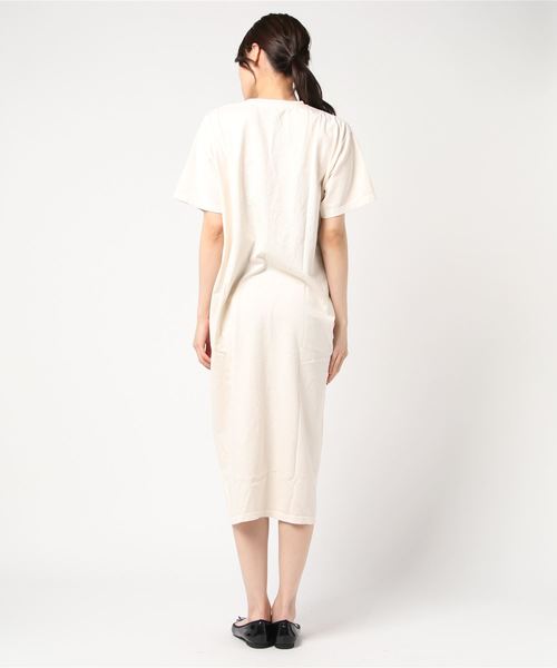 Good On（グッドオン）の「Good On/グッドオン　S/S POCKET TEE MAXI ONE PIECE（ワンピース・レディース・チャコールグレー/ライトブルー/マスタード/ナチュラル/モカ/ネイビー/レッド/ブラック系その他2/コーラルピンク/バイオレット/ブルー系その他/セージグリーン・FREE）」の13枚目の写真