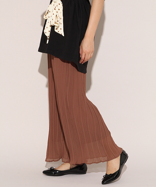 apres jour（アプレジュール）の「プリーツシフォンパンツ【ZOZOTOWN限定アイテム】（その他パンツ・レディース・ブラック/ベージュ/ライトブラウン/スモークピンク・フリー）」の11枚目の写真