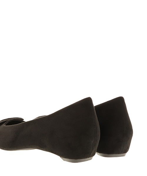 RANDA（ランダ）の「バックルスクエアトゥカッターパンプス（パンプス・レディース・ブラック/ブロンズ/クリーム/イエロー/ピンク/パイソン/ホワイト/ライトイエロー・25/22/25.5/22.5/24.5/23.5/23/24）」の16枚目の写真