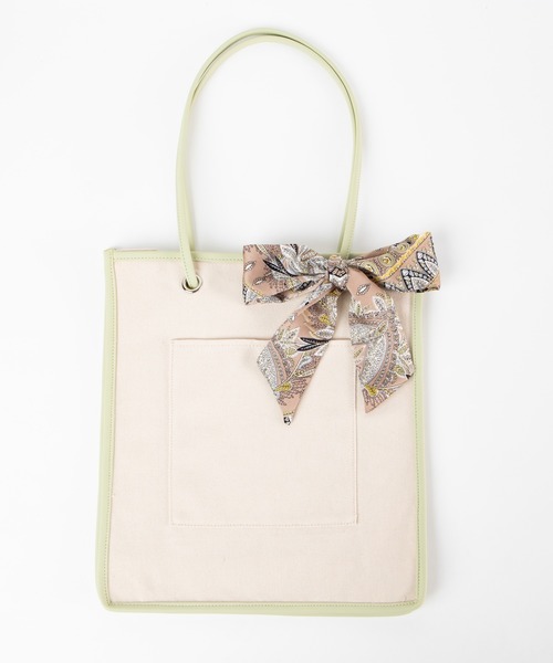 WEGO（ウィゴー）の「WEGO/【WEB限定】コンビスクエアトートバッグ（トートバッグ・レディース・ブラック/ベージュ/シルバー/その他1/その他2/その他3/その他4/その他5/グリーン系その他/キャメル・FREE）」の13枚目の写真