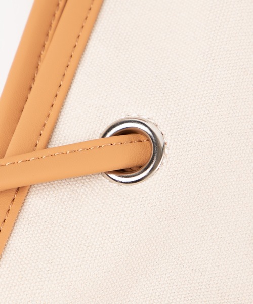 WEGO（ウィゴー）の「WEGO/【WEB限定】コンビスクエアトートバッグ（トートバッグ・レディース・ブラック/ベージュ/シルバー/その他1/その他2/その他3/その他4/その他5/グリーン系その他/キャメル・FREE）」の22枚目の写真