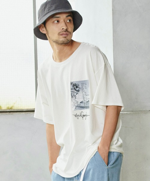 Mark Gonzales(マーク・ゴンザレス)の「■Mark Gonzales/マークゴンザレス MONO-MART別注 ビッグシルエット 半袖Tシャツ(Tシャツ/カットソー・メンズ・ダークベージュ/ブラック/ホワイト/ブラウン・FREE)」の1枚目の写真