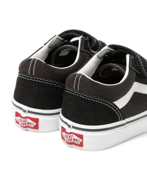 VANS（バンズ）の「【VANS（ヴァンズ）】OLDスクール(KIDS)（スニーカー・キッズ・ブラック・17.5cm/18.5cm/19.0cm/20.0cm/21.0cm）」の16枚目の写真