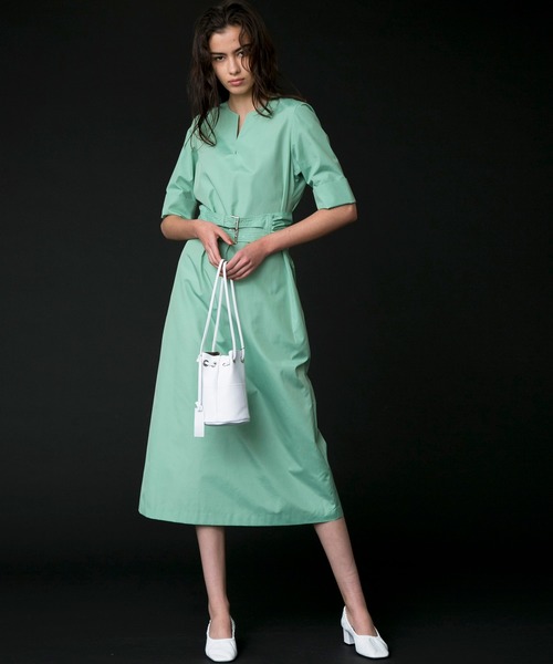 MAISON SPECIAL（メゾンスペシャル）の「ベルテッドワンピース【MAISON SPECIAL/メゾンスペシャル】（ワンピース・レディース・ブラック/グリーン・FREE）」の13枚目の写真