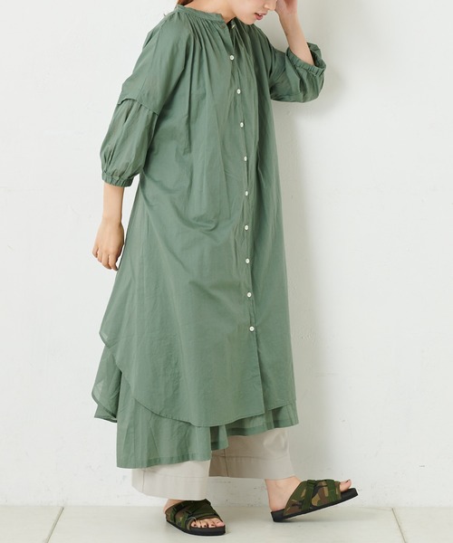 PUAL CE CIN(ピュアルセシン)の「ボイルオーバーシャツワンピース(シャツワンピース・レディース・グリーン/ネイビー/ホワイト/ブラック/グレイッシュベージュ・FREE)」の11枚目の写真