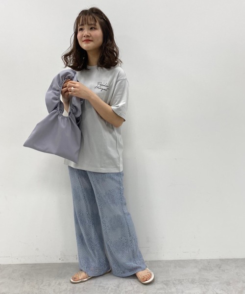 one after another NICE CLAUP(ワンアフターアナザーナイスクラップ)の「くしゅくしゅバッグ(ハンドバッグ・レディース・ブラック/ベージュ/ラベンダー/シルバー・FREE)」の14枚目の写真