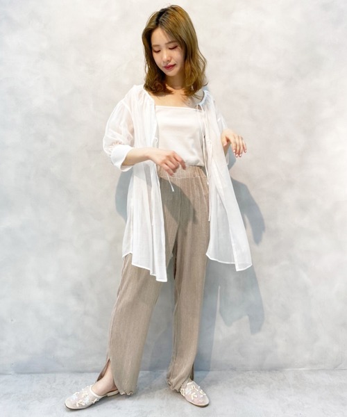 one after another NICE CLAUP(ワンアフターアナザーナイスクラップ)の「ランダムテレコプリーツパンツ(その他パンツ・レディース・ベージュ/アイボリー/ブルーグレー・FREE)」の18枚目の写真