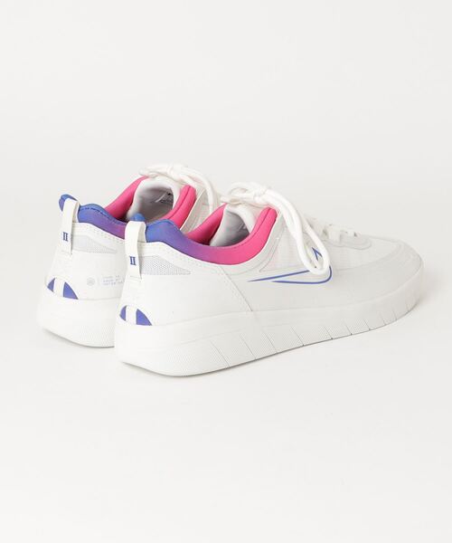 NIKE（ナイキ）の「NIKE SB/ナイキエスビー　メンズ シューズ　CU9220-100（スニーカー・メンズ・アイボリー/ホワイト系その他・26.5cm/27.5cm/27.0cm/26.0cm/29.0cm/28.0cm/28.5cm）」の4枚目の写真