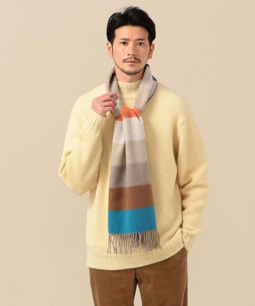 Begg & Co（ベグアンドコー）の「【SHIPS別注】BEGG: ラムウール/アンゴラ マルチボーダー マフラー（マフラー・メンズ・グレー/カーキ/ネイビー・ONE SIZE）」の4枚目の写真