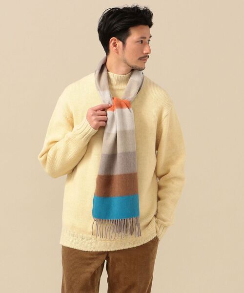 Begg & Co（ベグアンドコー）の「【SHIPS別注】BEGG: ラムウール/アンゴラ マルチボーダー マフラー（マフラー・メンズ・グレー/カーキ/ネイビー・ONE SIZE）」の5枚目の写真