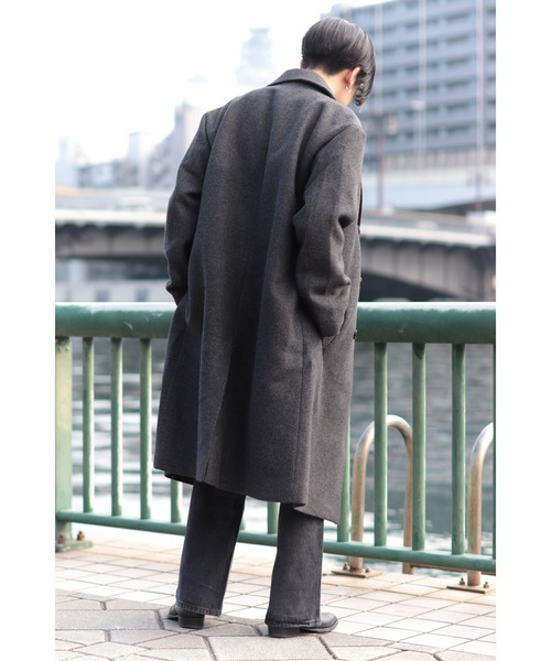 CREARE -LINO-（クレアーレリノ）の「オーバーサイズ W60メルトン ロングダブルチェスターコート（チェスターコート・メンズ・チャコールグレー/ブラック・FREE）」の14枚目の写真
