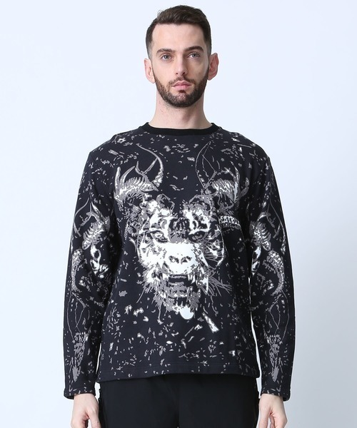 WHITE MOUNTAINEERING(ホワイトマウンテニアリング)の「【White Mountaineering】スウェットTシャツ'ダークヒーロー'/WM1973520(スウェット・メンズ・ホワイト/ブラック・2/4/3/1)」の20枚目の写真