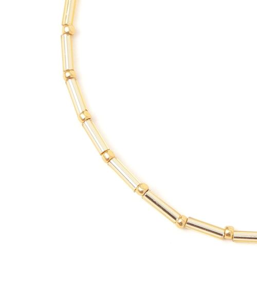 Casselini（キャセリーニ）の「casselini:２WAYビーズマスクチェーン（マスク・レディース・ゴールド/シルバー・ONE SIZE）」の3枚目の写真