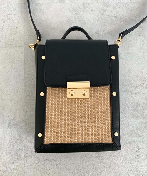 FREE'S MART（フリーズマート）の「メタルフラットボックスバッグ（ショルダーバッグ・レディース・ブラック/グレー・ﾌﾘ-）」の8枚目の写真