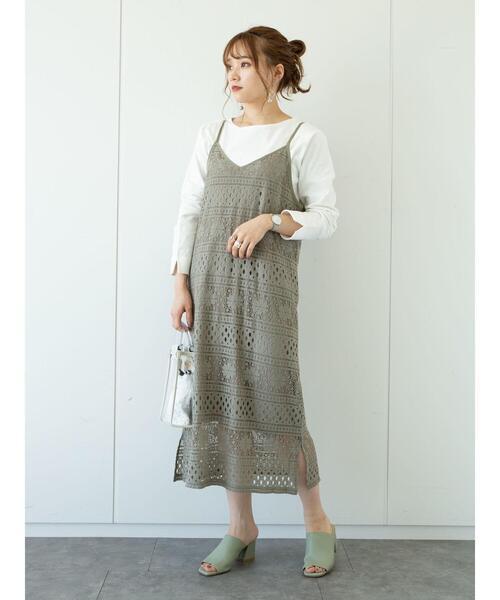 earth music&ecology（アースミュージックアンドエコロジー）の「SET2点レースキャミワンピース+カットプルオーバー ＊（ワンピース・レディース・チャコールグレー/グレイッシュベージュ/アイボリー・FREE）」の7枚目の写真