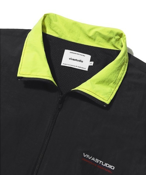 VIVASTUDIO（ビバスタジオ）の「TRACK JACKET（ブルゾン・メンズ・チャコール/ブラック・MEDIUM/LARGE）」の17枚目の写真